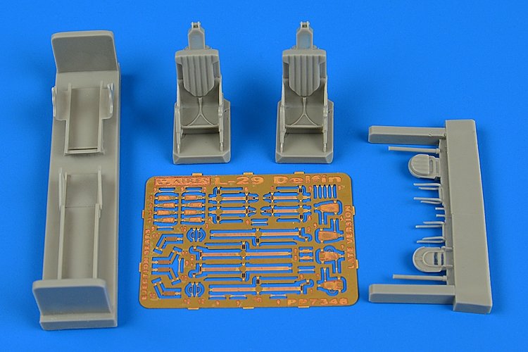 Aires 7348 L-29 Delfín sièges éjectables version tardive 1/72 AMK