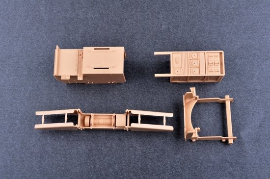 Trumpeter 00931 US Mauxxpro MRAP 1/16 – image 8