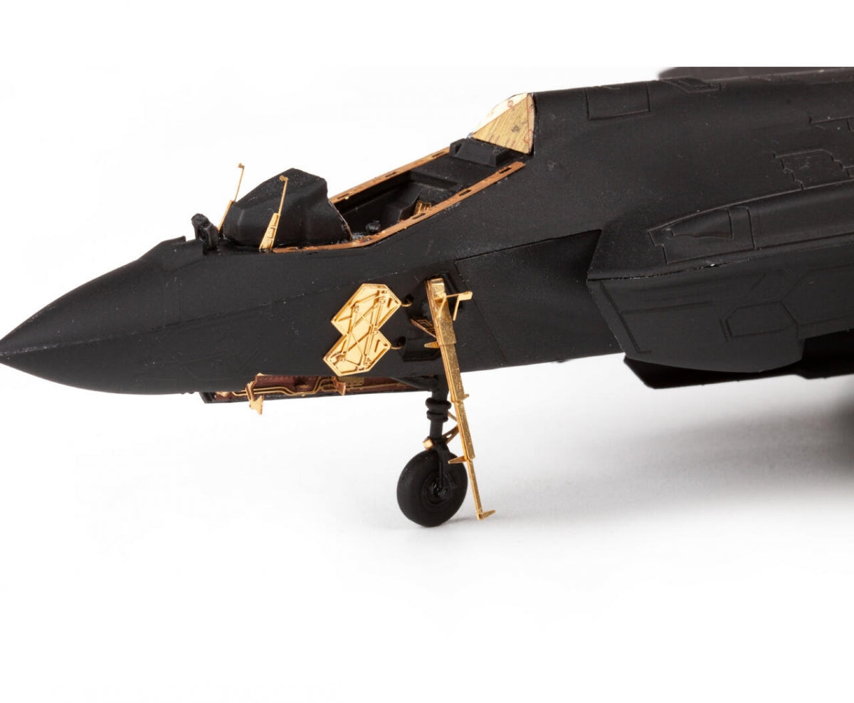 Eduard 73852 F-35A REVELL 1/72 – immagine 6