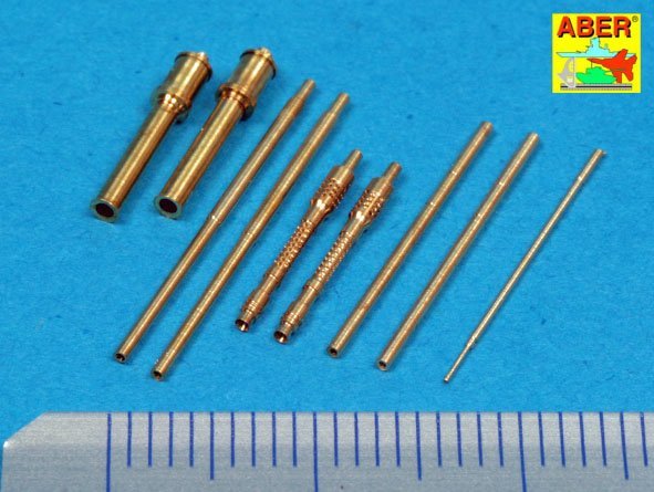 Armement Aber A48111 pour chasseur allemand Focke-Wulf Fw 190 A-7 à A-10 et D-9 ; 2x MG 131 ; 4x MG 151 ; tube de Pitot 9 (1/48) – image 2