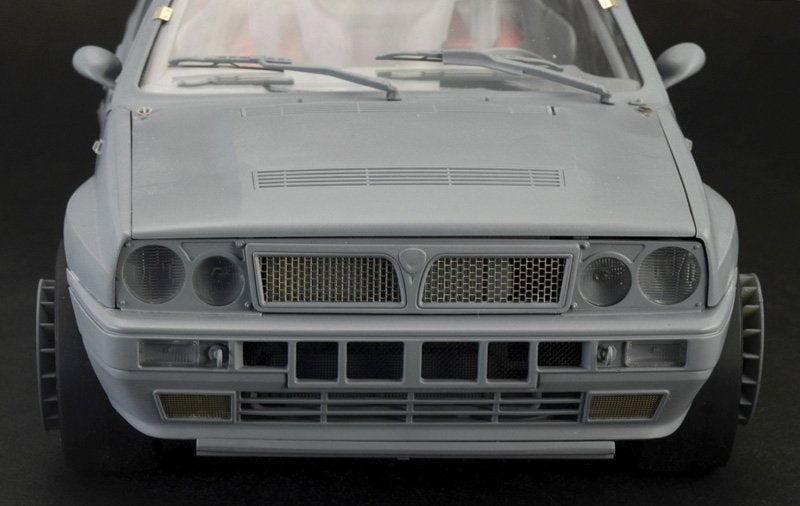 Italeri 4709 Lancia Delta HF intégrale 16v 1/12 – image 8