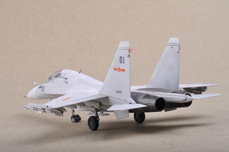 Trumpeter 01659 Su-30MKK Flanker G russe (1/72)  – immagine 14
