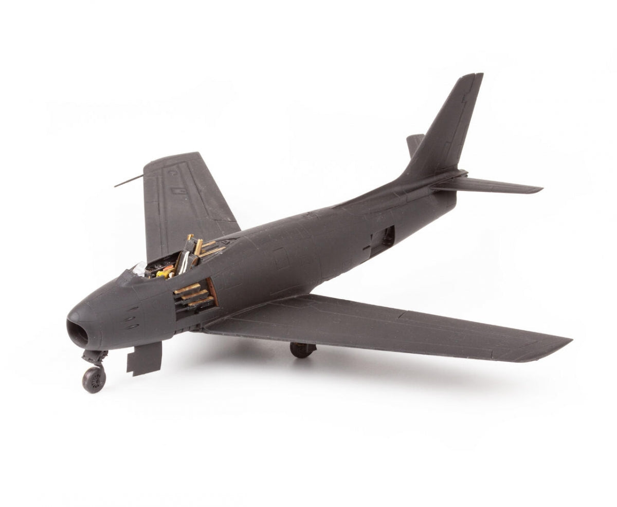 Eduard 491499 F-86F-25/30 Airfix 1/48 – Bild 11