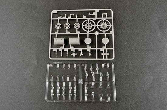 Trumpeter 09527 Char de combat principal russe T-80UD au 1/35 – Bild 13