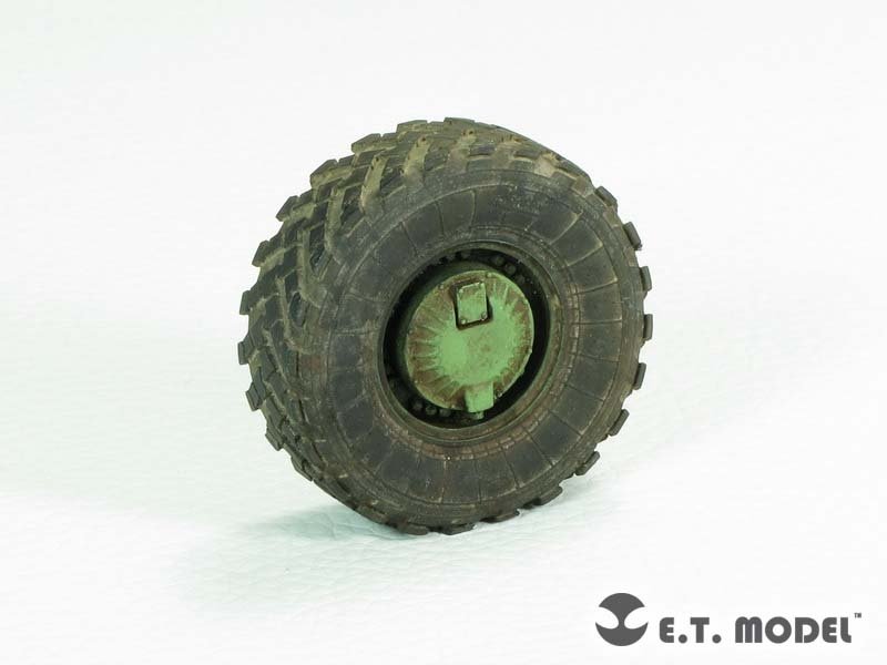 ET Model ER35-054 Russian GAZ-233014 STS "TIGER" Weighted Road Wheels For Meng 1/35
