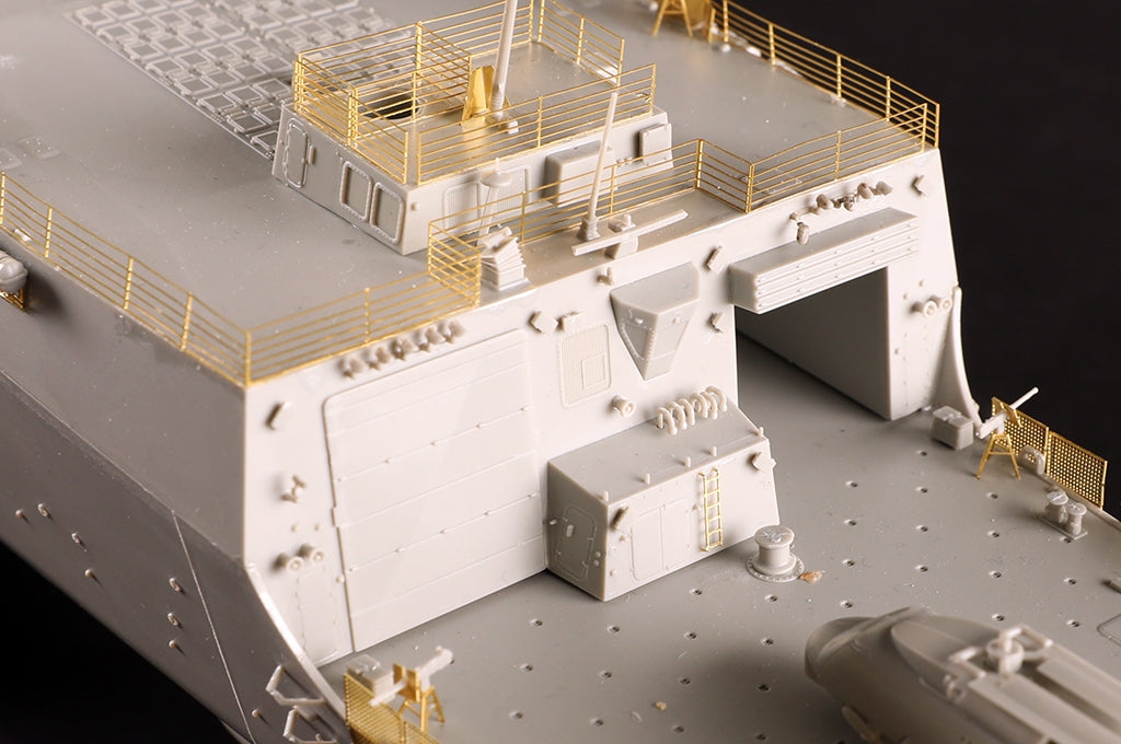 J&amp;#39;adore la maquette 62010 USS Pinckney DDG-91 au 1/200 – imagen 24