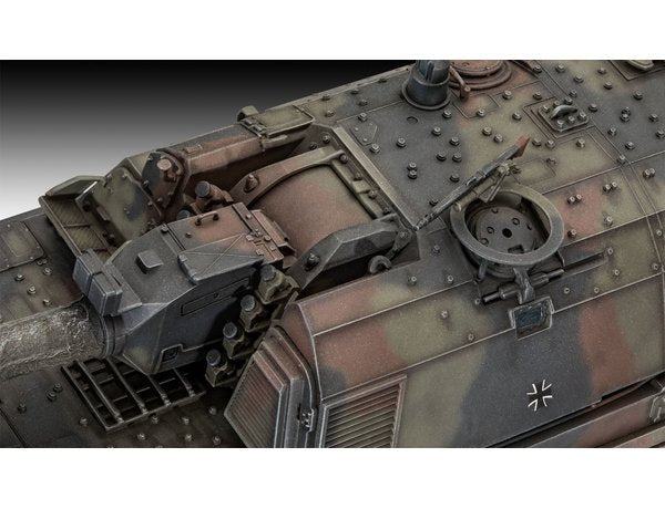 Revell 03279 Panzerhaubitze 2000 1/35 – zdjęcie 5