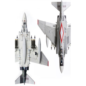 Maquette Academy 12323 USN F-4J VF-102 Diamondbacks 1/48 – image 6