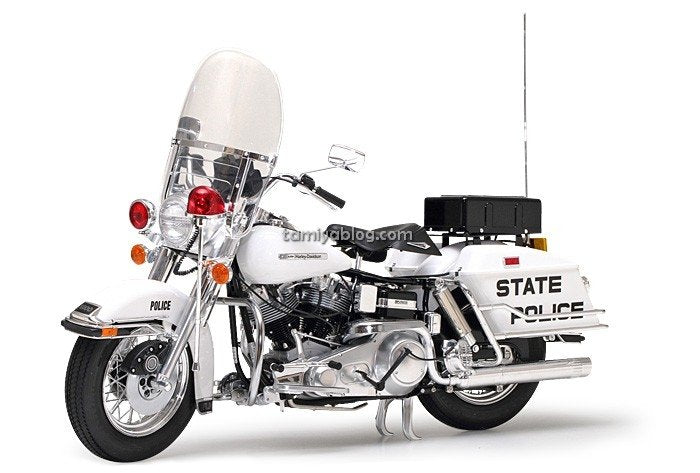 Tamiya 16038 Harley Davidson FLH1200 - Moto de police (1/6) – immagine 4