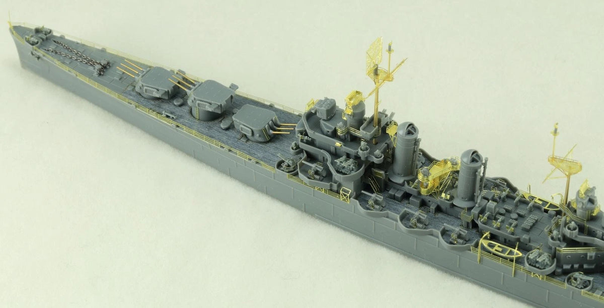 Vee Hobby E57018 USS Honolulu CL-48 1944 - Deluxe Edition 1/700 – image 12