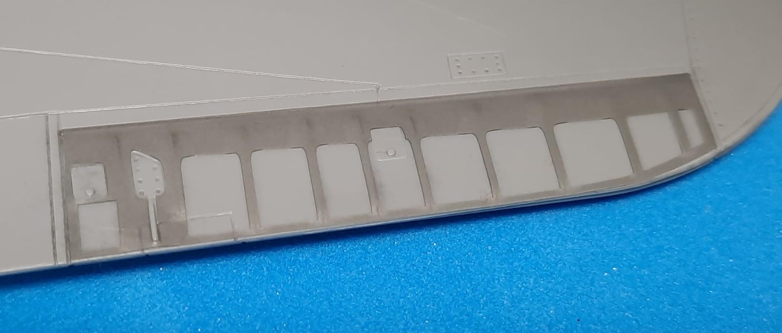 Omask 64013 1/48 P-40 Masks for Control Surfaces  (for Hasegawa) 1/48 – Bild 5
